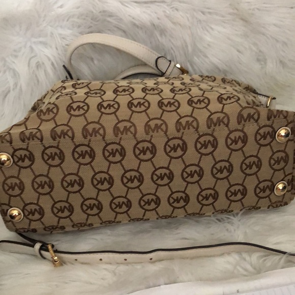 ❤️Saved for Phyllis❤️EUC Authentic Coach Bag - Picture 5 of 11